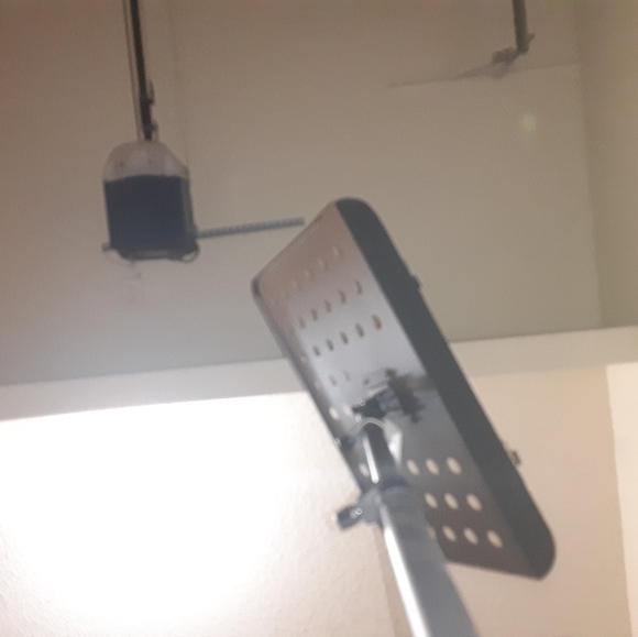 Music stand - Picture 2 of 4